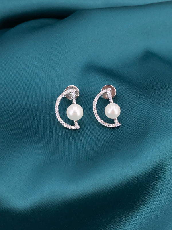 Pearl D Shaped Earrings - Law London Jewellery
