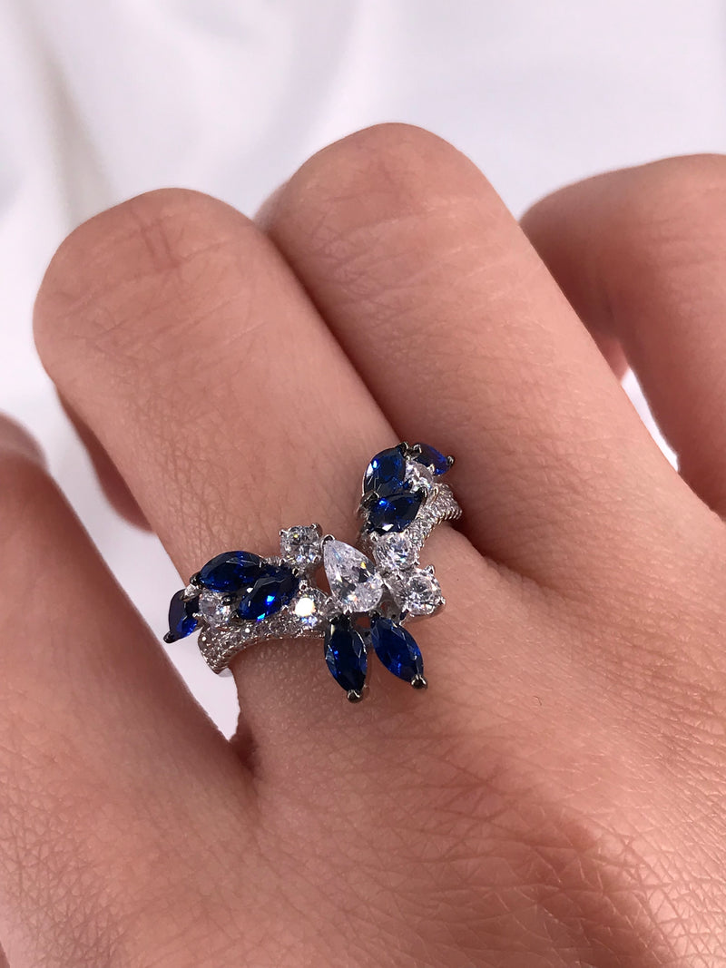 Sapphire Blue Ring The Lady - Law London Jewellery