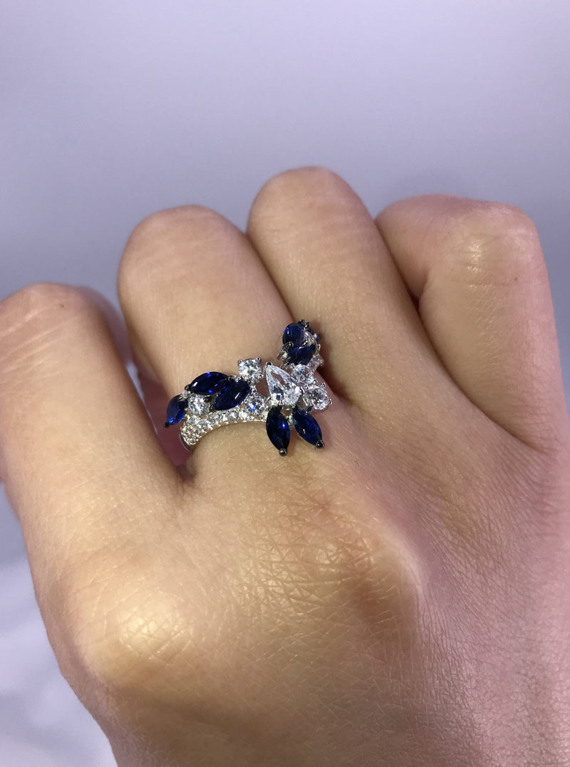 Sapphire Blue Ring The Lady - Law London Jewellery