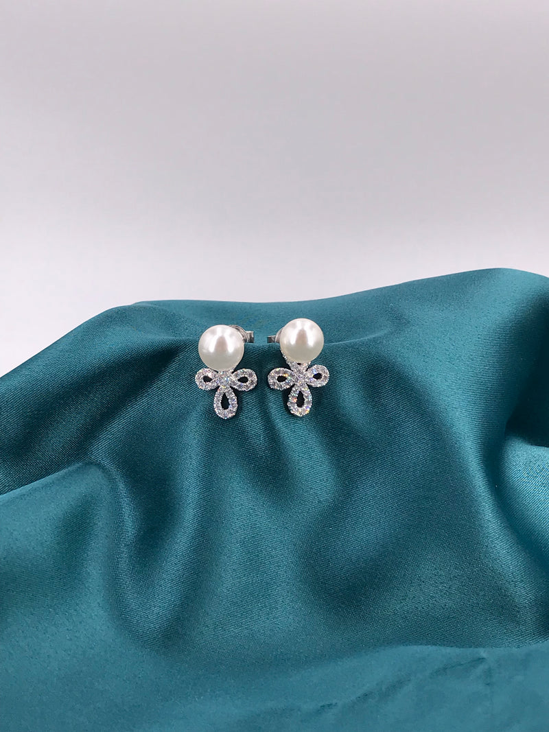 Pearl Cecelia Earrings - Law London Jewellery